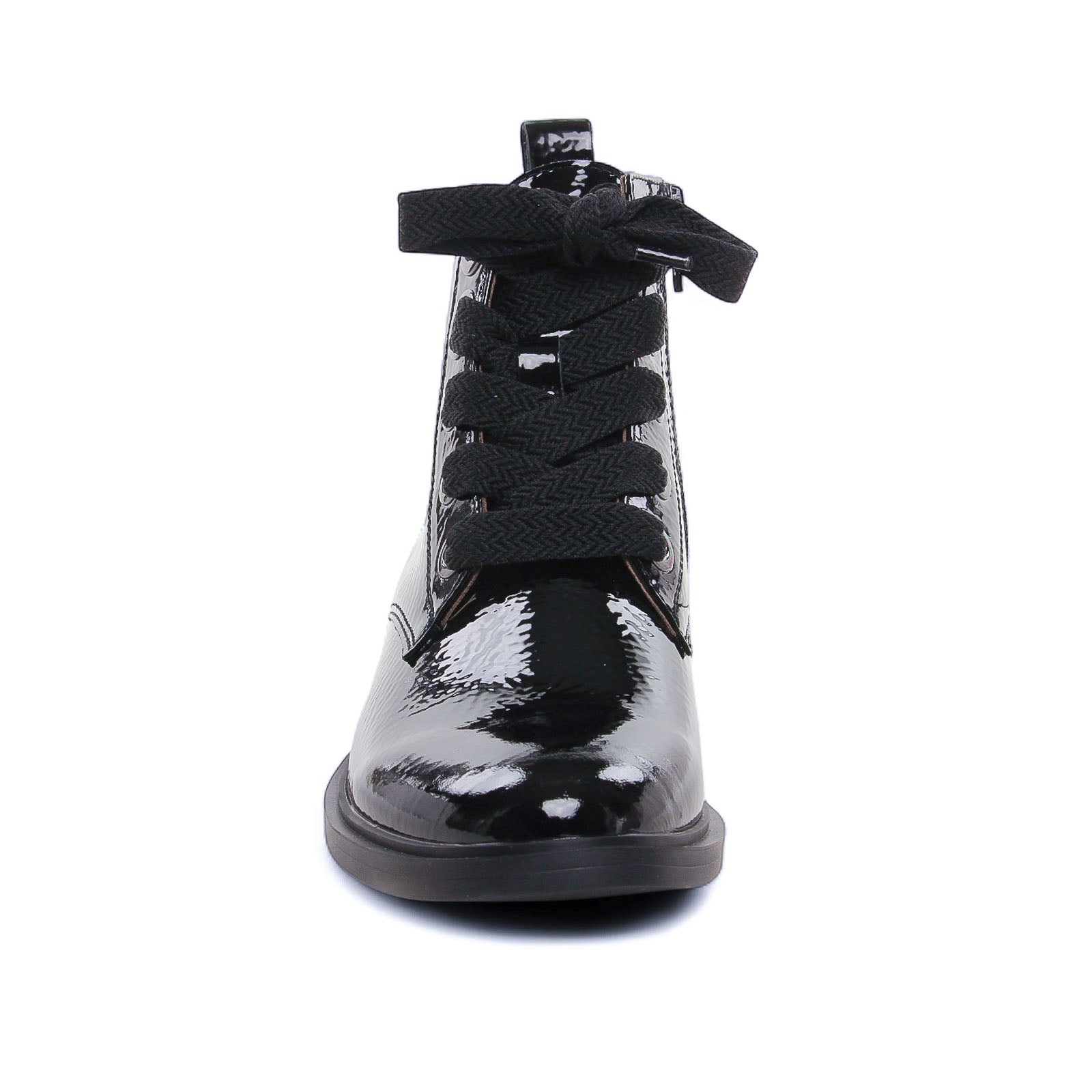 boots-fugitive-feutre-verni-noir-e-mocassi-les-ssables-d-olonne
