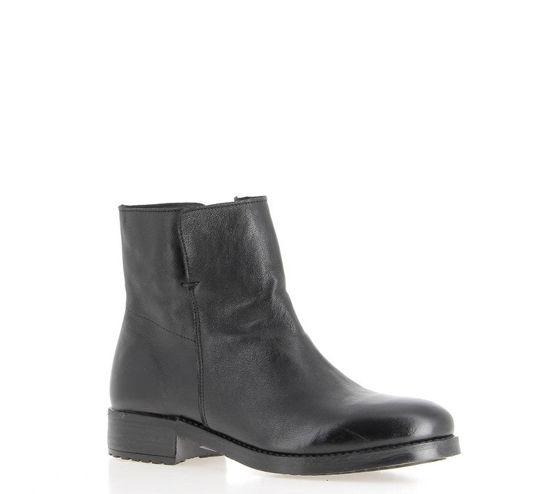 boots-coco-abricot-amanvillers-zebre-noir-a-mocassi-les-sables-d-olonne