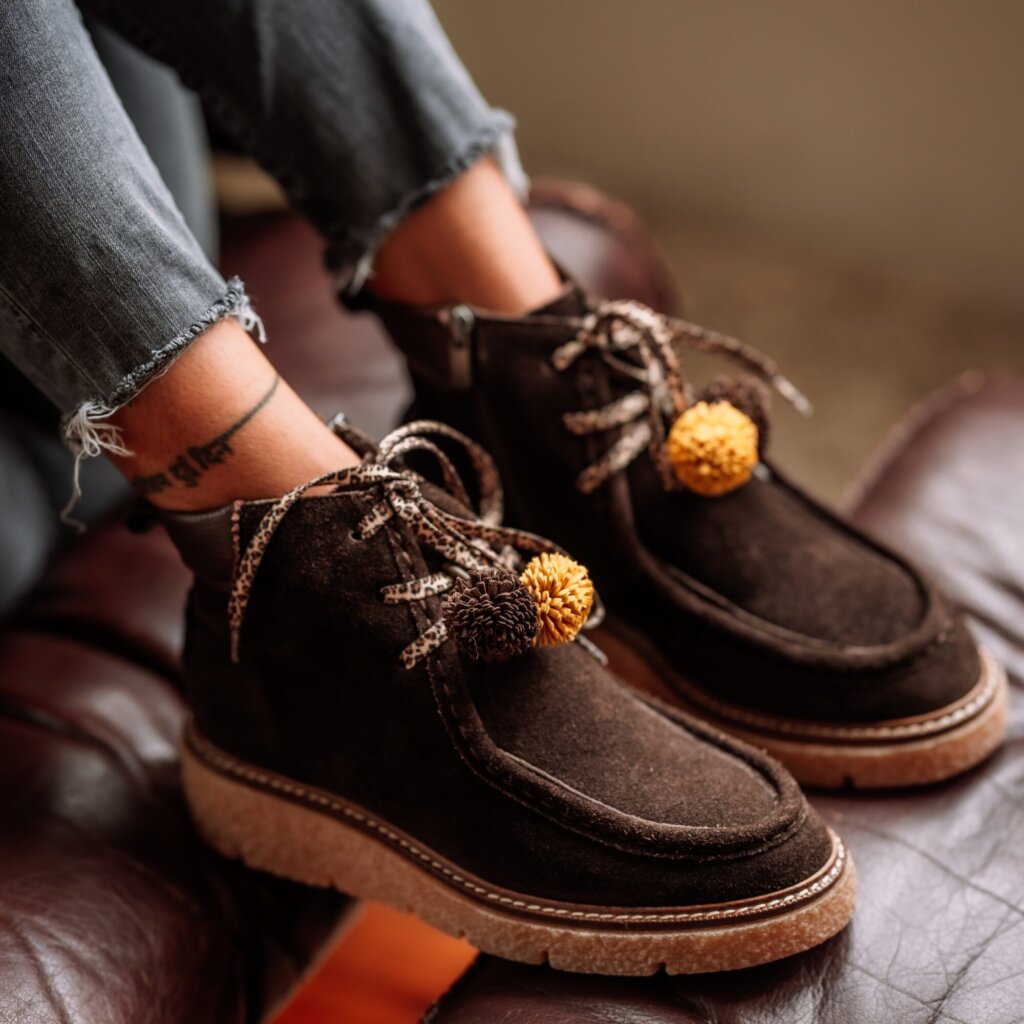 BOOTS COCO ABRICOT ETEVAUX MARRON MOCASSI CHAUSSEUR