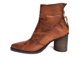 bottine-little-la-suite-23528-camel-c-mocassi-karston