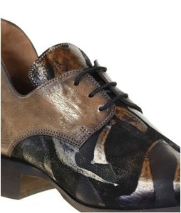 derby-little-la-suite-23545-noir-dore-c-mocassi-karston