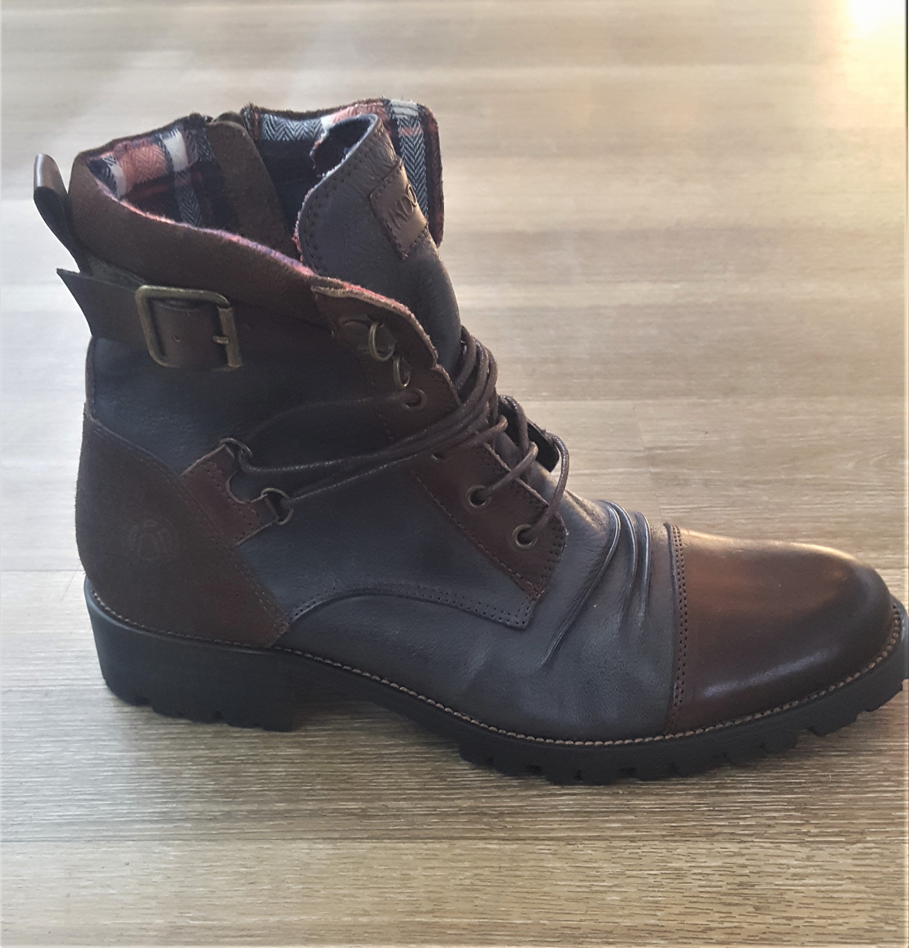 Boots-kdopa-lipari-gris-noir-a-mocassi-les-sables-d-olonne-niort-karston